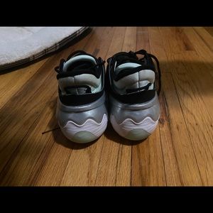 Nike men’s basketball shoes